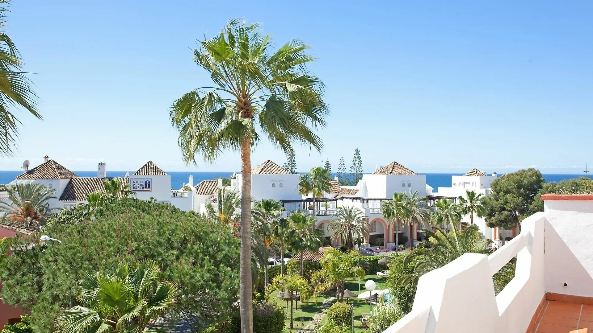 Marbella Playa Apartment 0*,  Spain